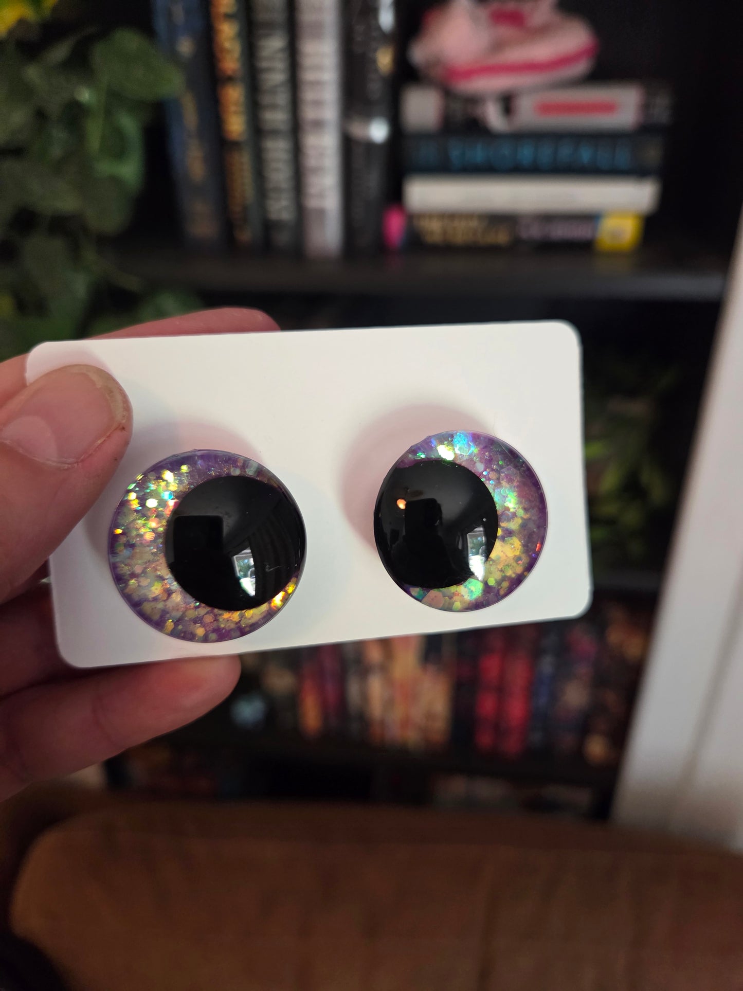 Grape Glow in the Dark 30mm